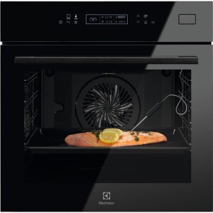 Piekarnik EOB8S31Z Steam Boost marki Electrolux
